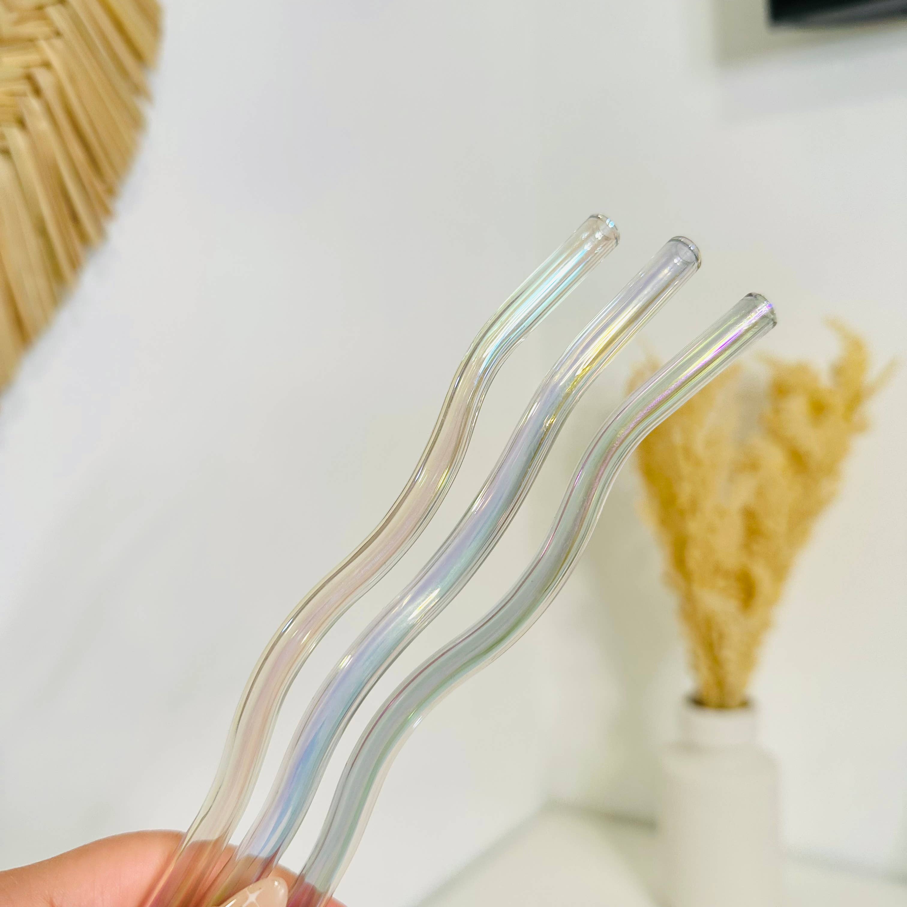 Iridescent Wavy Glass Straws